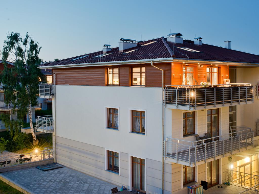 Strand Apartment